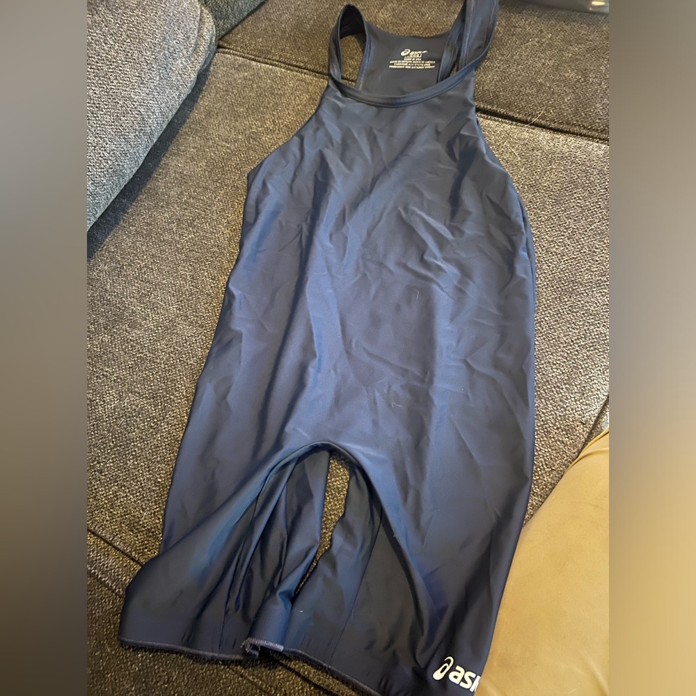Wrestling singlet